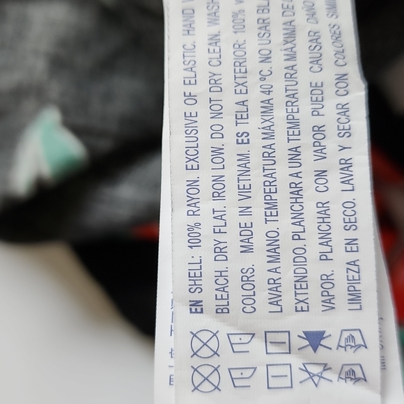 Forever 21 Black Floral Print Jumpsuit with Belt - Picture 7 of 7